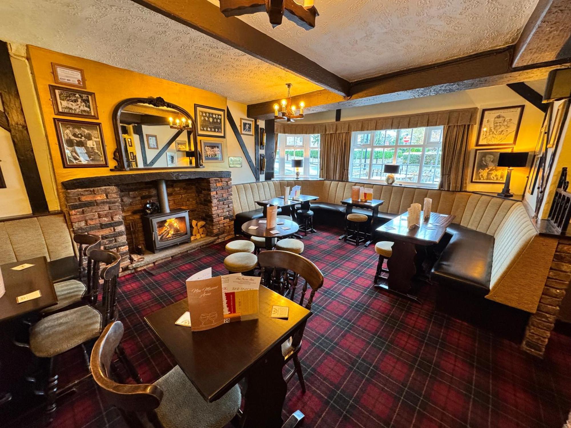 New Masons Arms 3* Leeds (West Yorkshire)