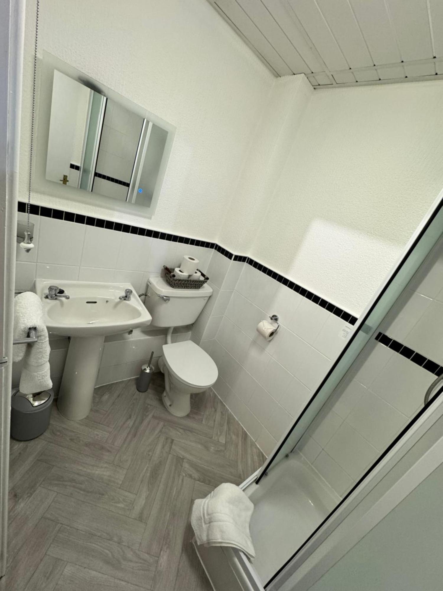 New Masons Arms 3* Leeds (West Yorkshire)